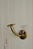 Polerad mässingsbeslag för ledstång