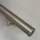 Ledstång i borstad aluminium