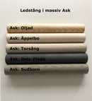 Pigmenterad ledstång i massiv oljad Ask - Ask, Pigmenterad